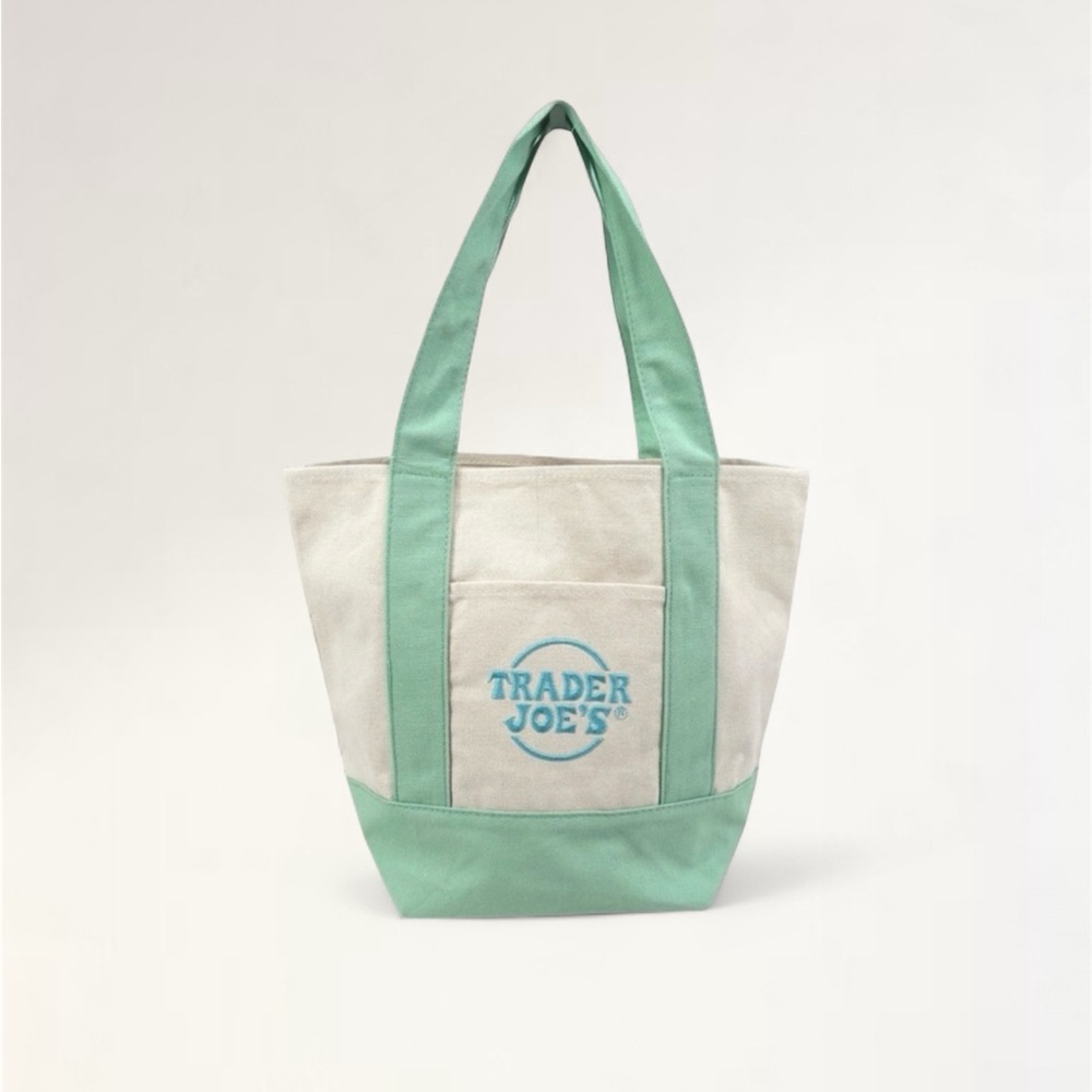 Trader Joe’s • Limited Edition Mini Pastel Tote- Pastel Green